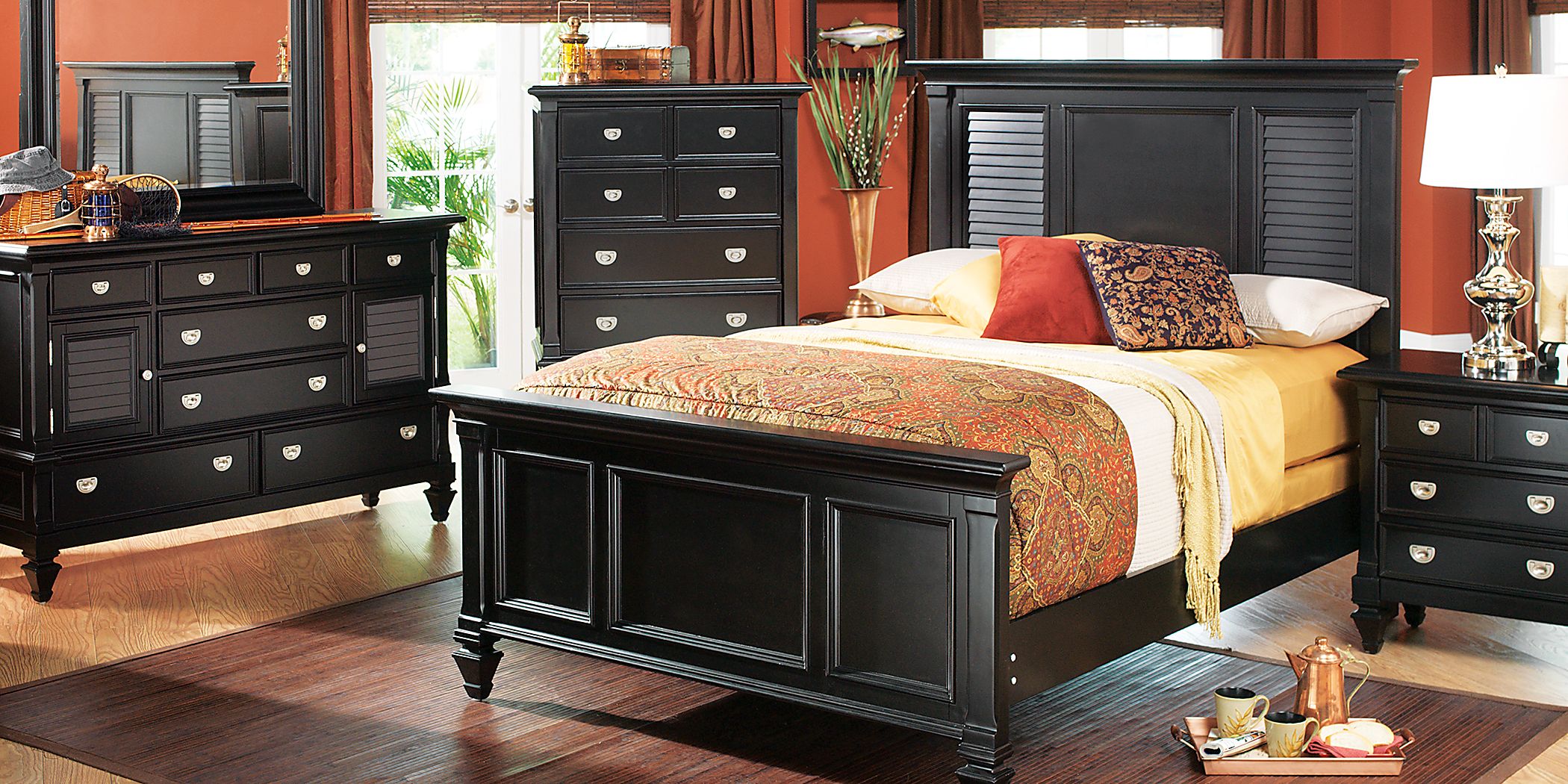 Belmar Black Panel 5 Pc Queen Bedroom Rooms To Go