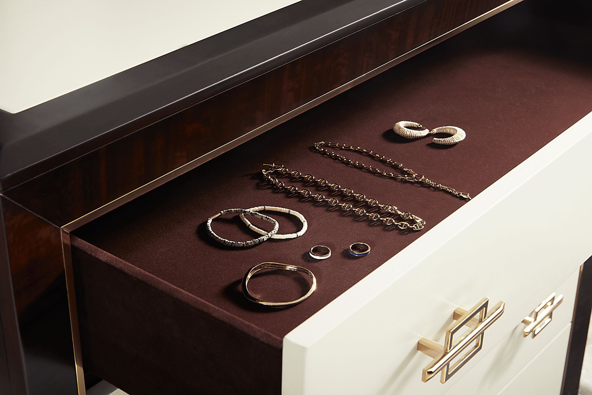 Belmont Place Espresso Chest - Image 3