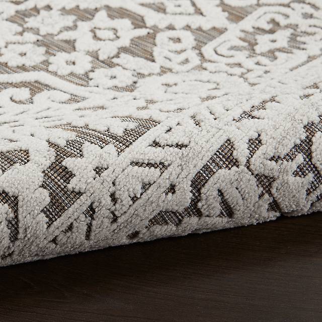 Belvie Beige 8' x 11' Indoor/Outdoor Rug - Thumbnail - Image 2
