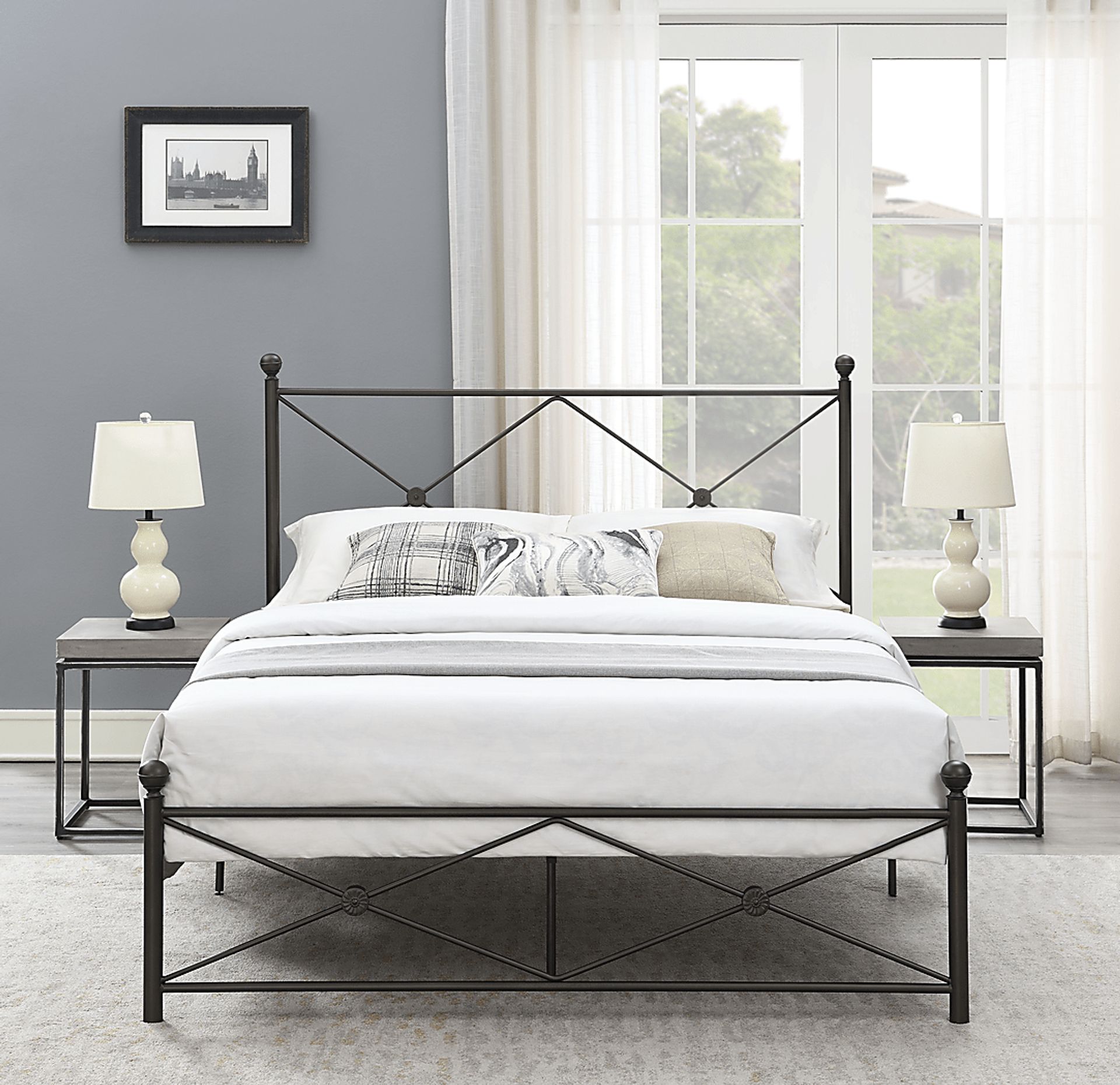 Benecia Bronze King Bed - Image 4