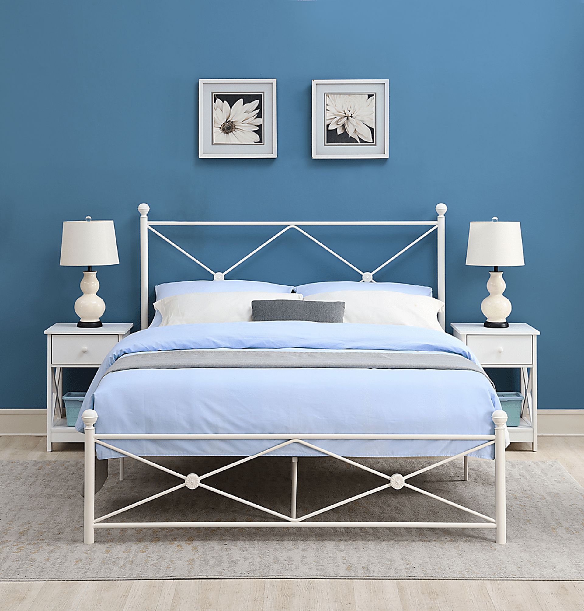 Benecia White Queen Bed - Image 3