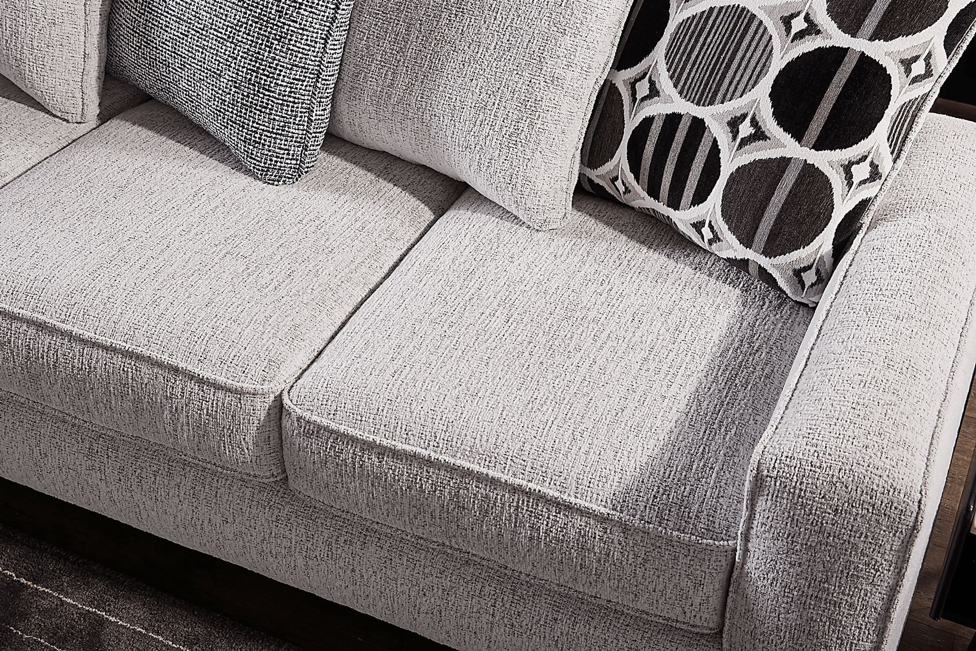 Benton Place Gray 5 Pc Sectional Living Room - Image 5