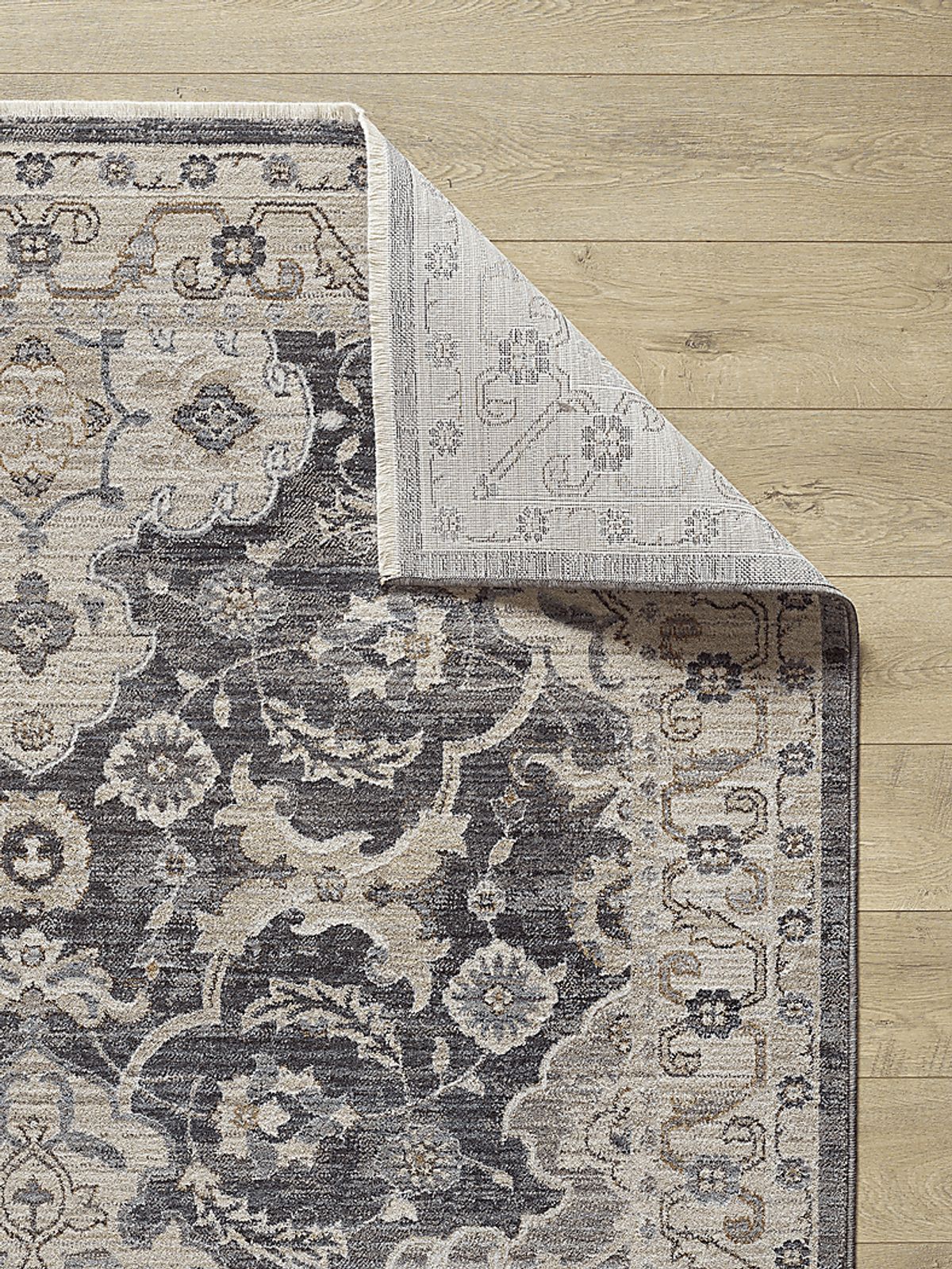 Beresrock Gray Rugs | Rooms to Go