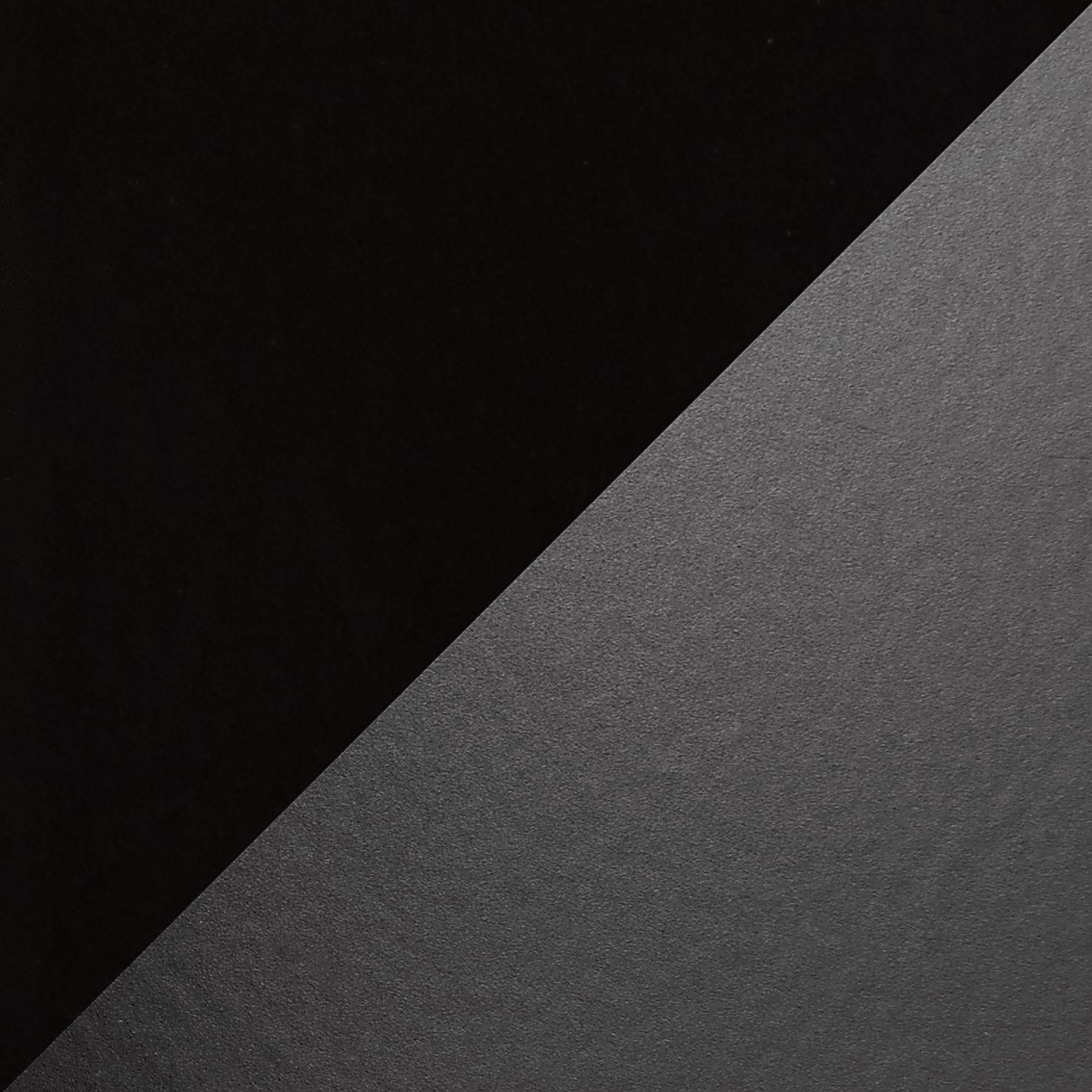 Beretania Black Desk - Image 7