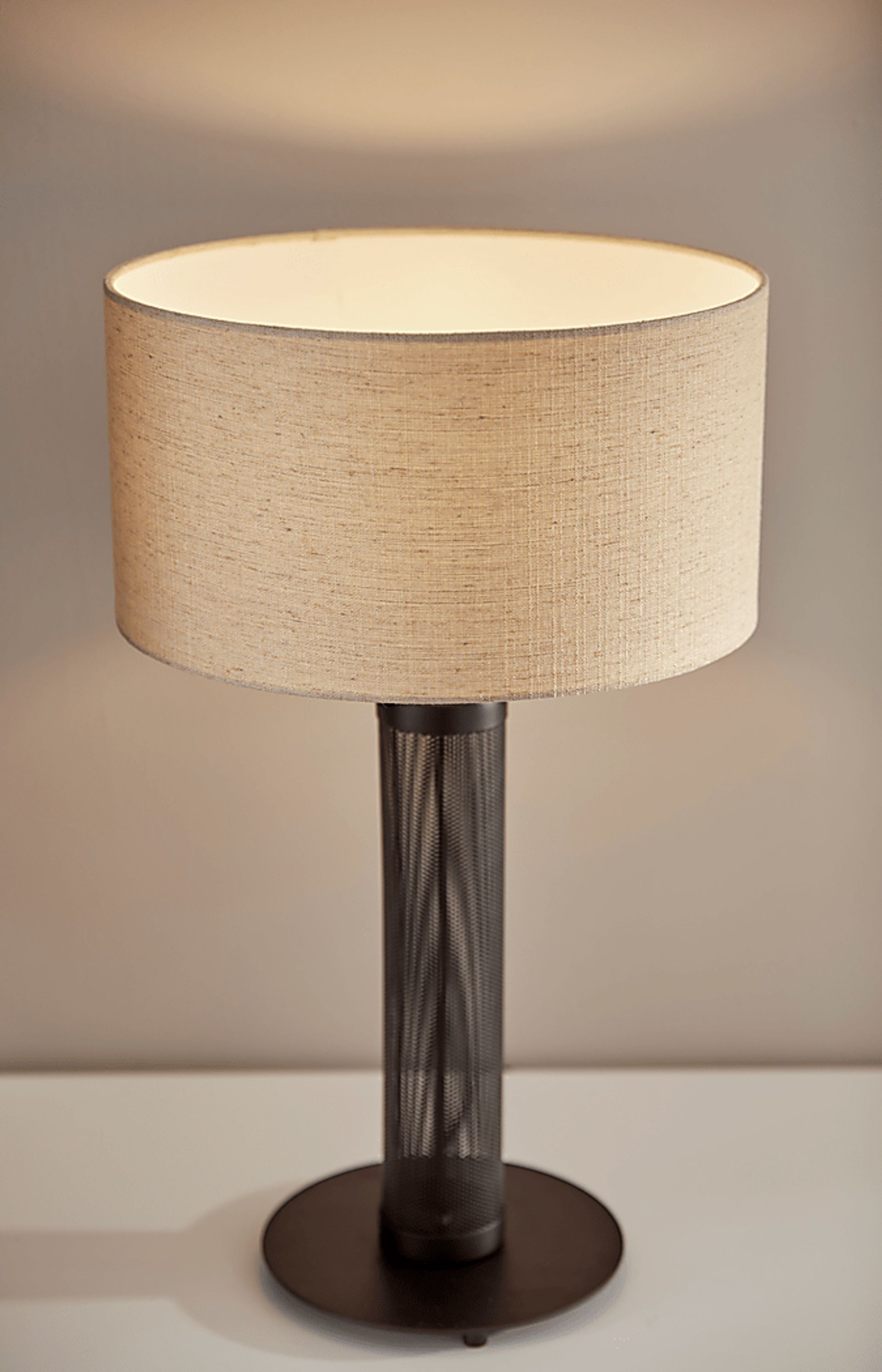 Bergner Black Lamp - Image 2