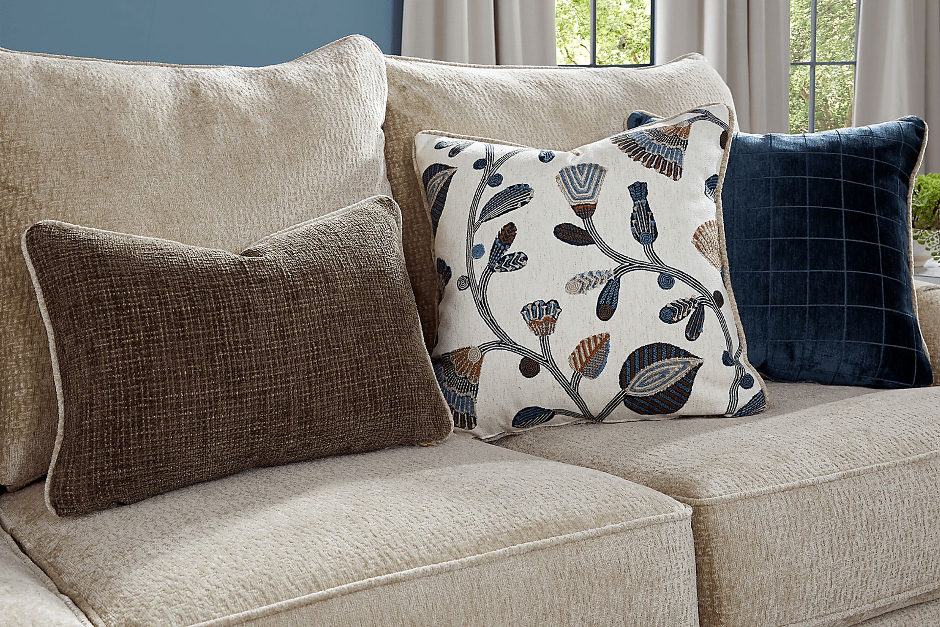 Berkeley Heights Beige 7 Pc Living Room with Gel Foam Sleeper Sofa - Image 5