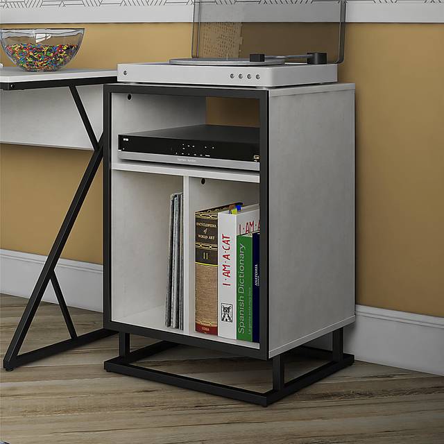 Bertrada White End Table - Thumbnail - Image 4