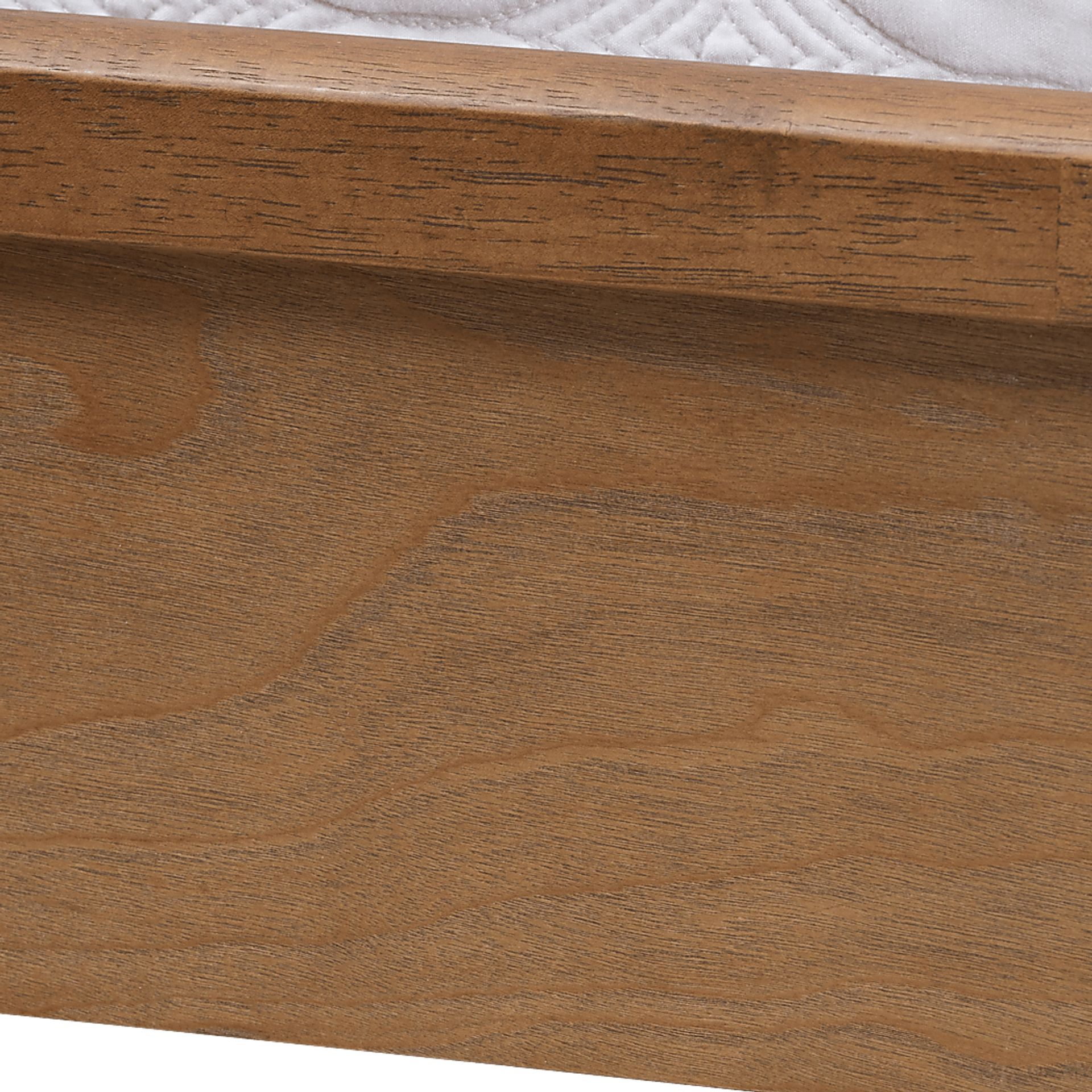 Bethwayne Brown King Platform Bed - Image 8