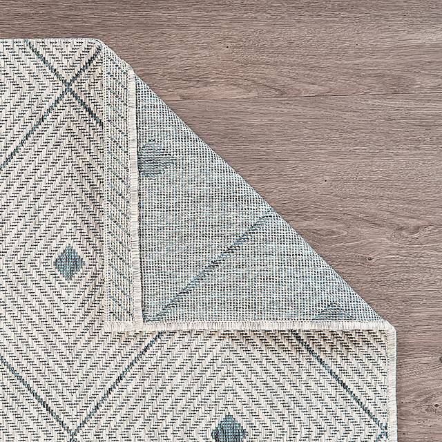 Beverpon Blue/Gray 7'9 x 9'9 Indoor/Outdoor Rug - Thumbnail - Image 4