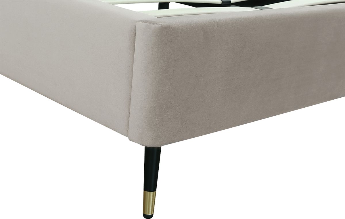 Bevra Light Gray Velvet Plush Queen Bed | Rooms to Go