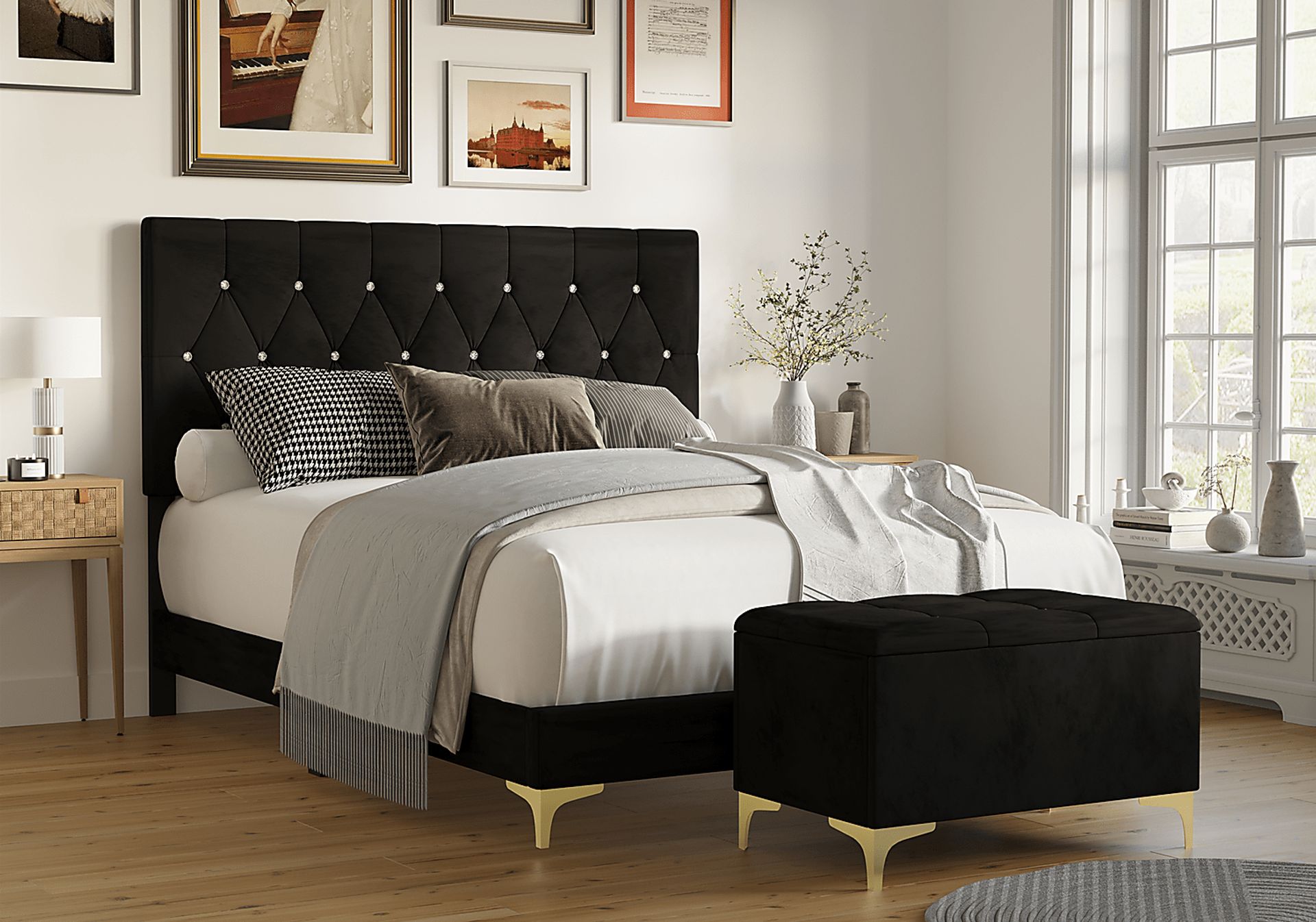 Bickley Black Queen Bed with Bench - Image 2