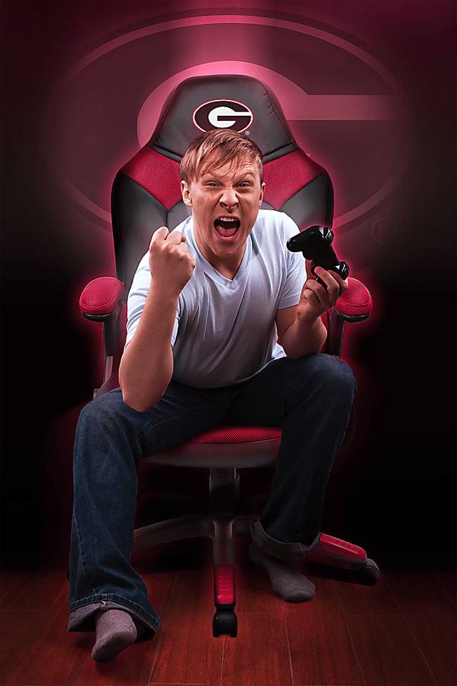 Big Team NCAA University of Georgia Red Oversized Gaming Chair - Thumbnail - Image 4
