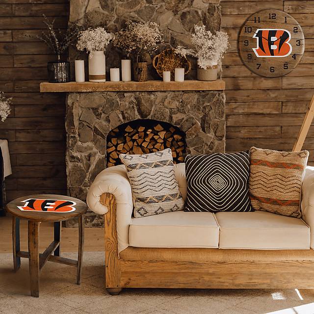 Big Team NFL Cincinnati Bengals Brown End Table - Thumbnail - Image 2