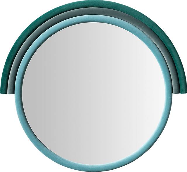 Bilwyn I Blue Mirror - Thumbnail - Image 1
