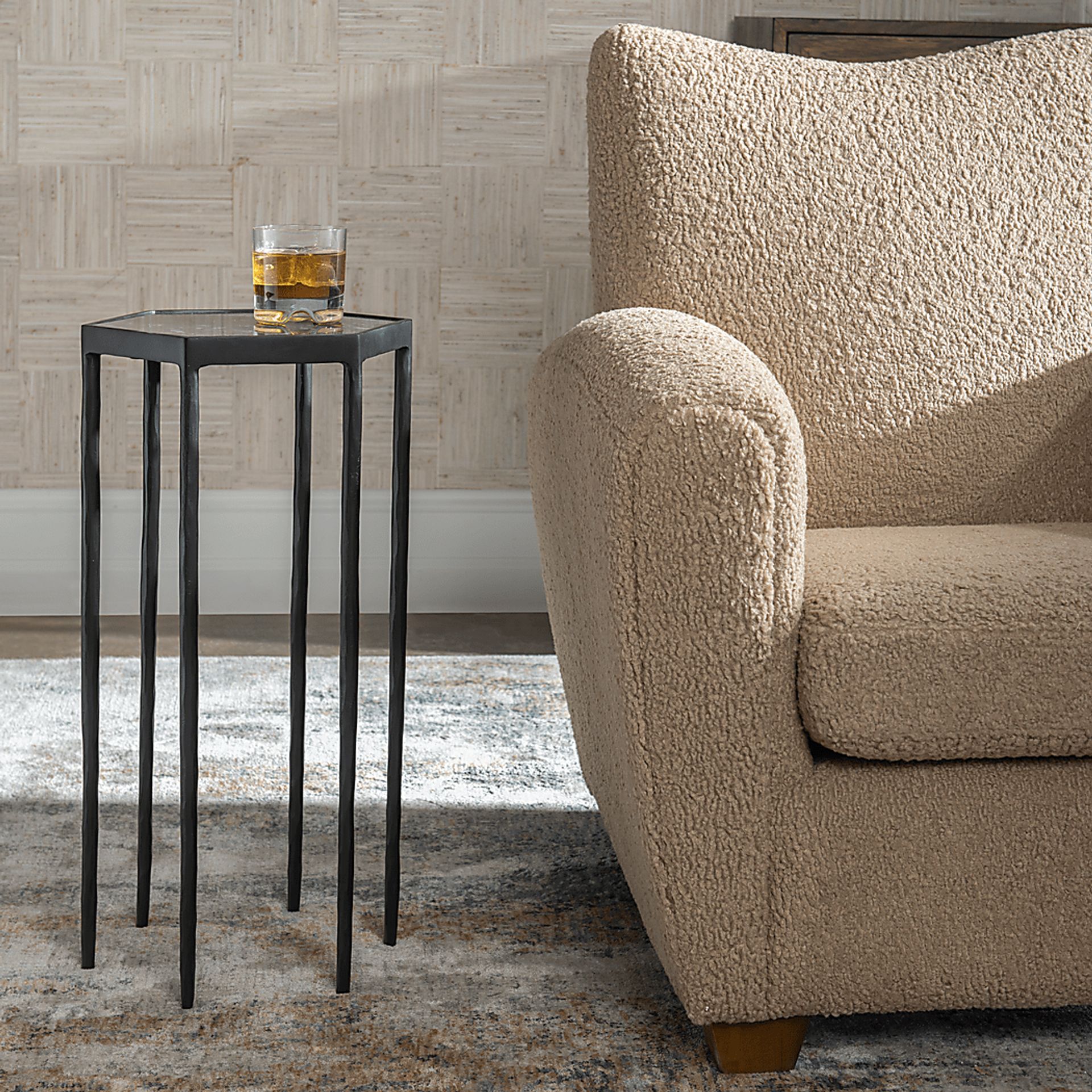 Birba Black Accent Table - Image 2
