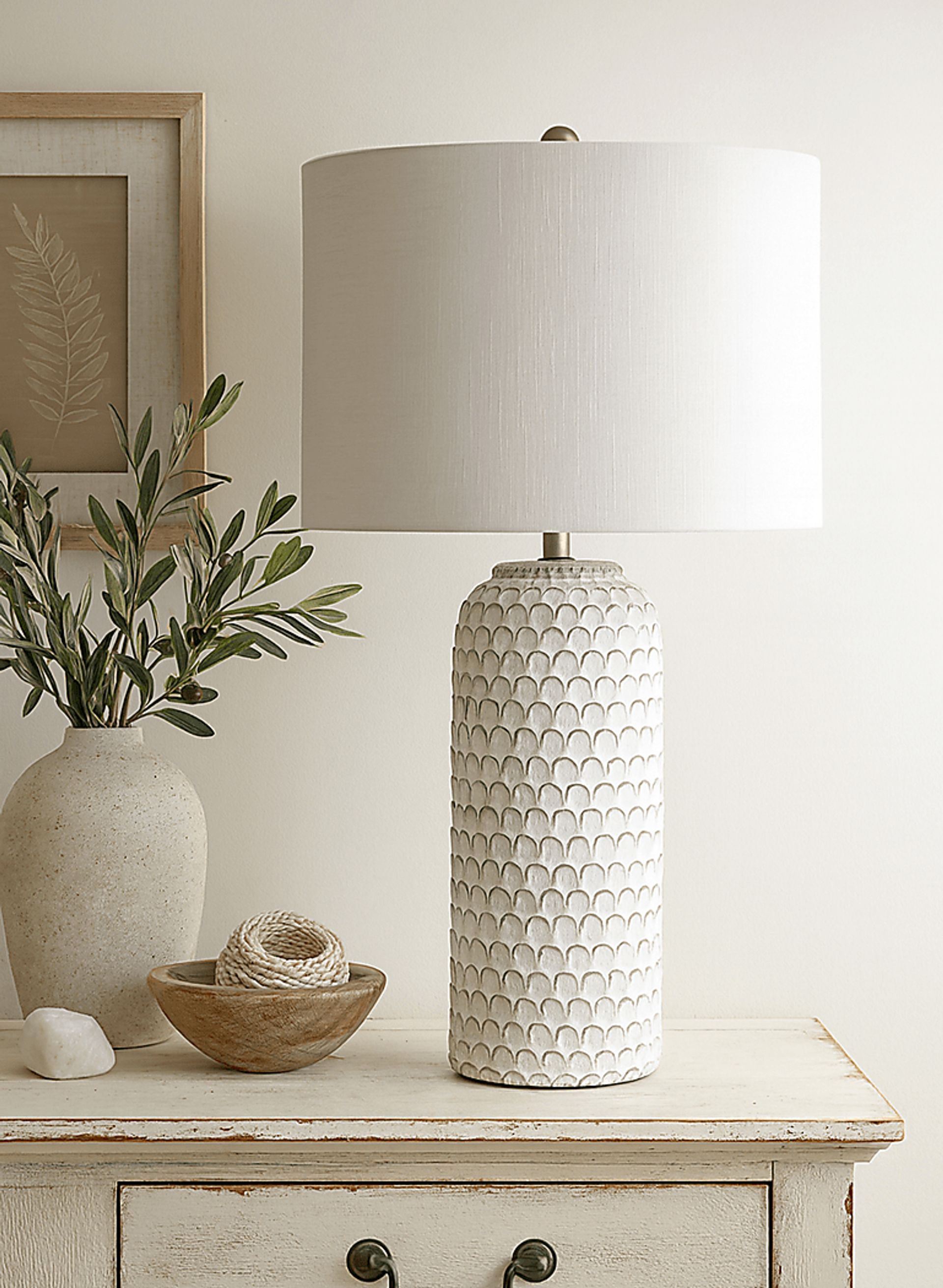 Birtona White Lamp - Image 2