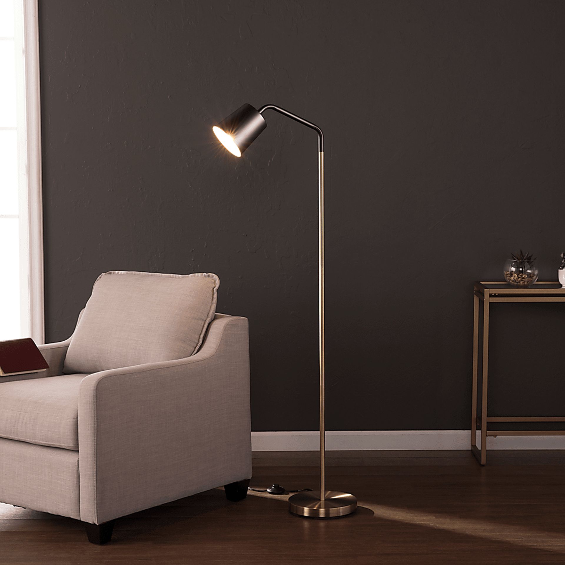 Birwood Black Floor Lamp - Image 4