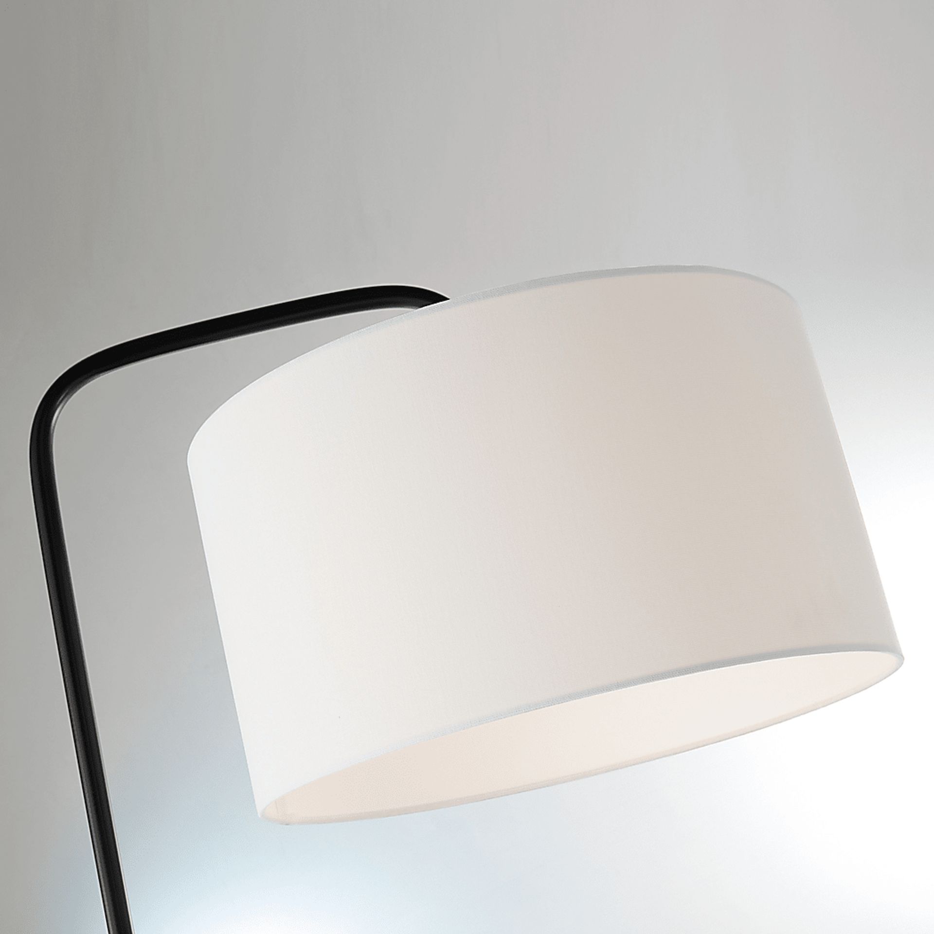 Blach Place Black Floor Lamp - Image 2