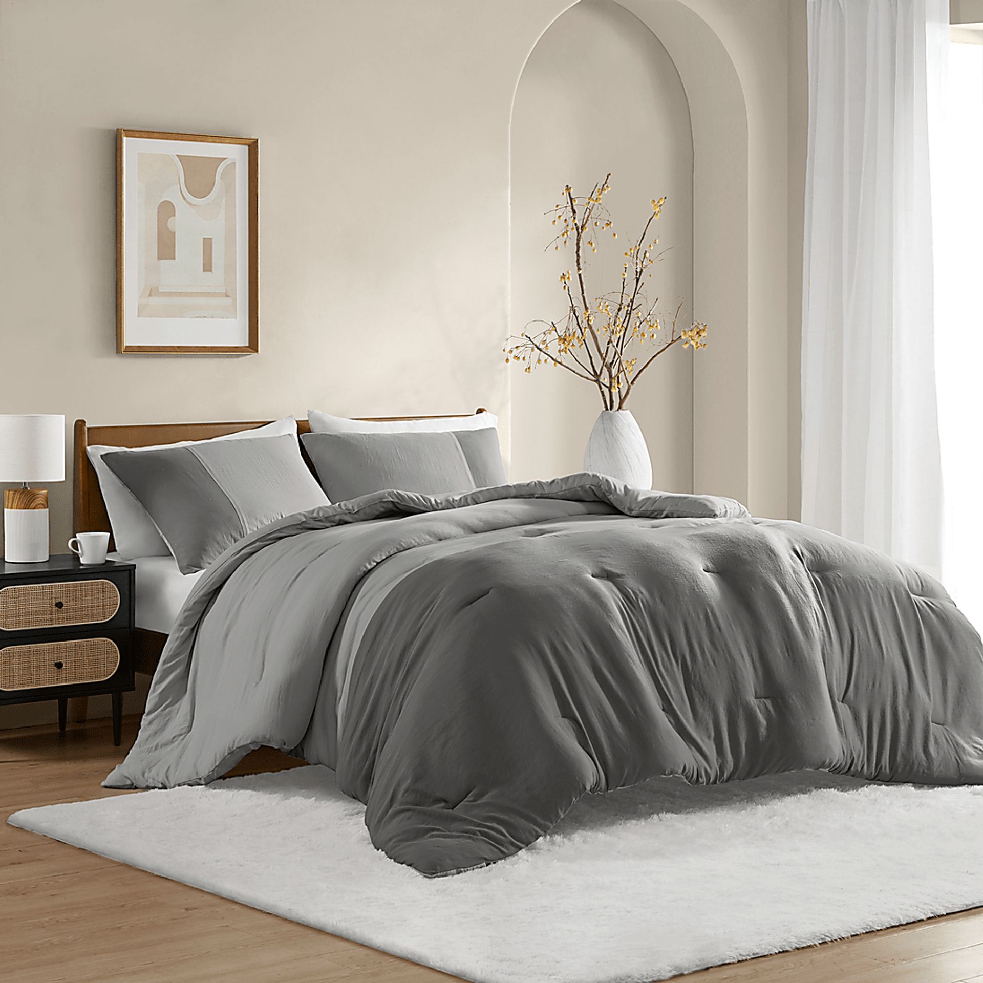 Blackthornea Gray King/California King 3 Pc Comforter Set - Image 3