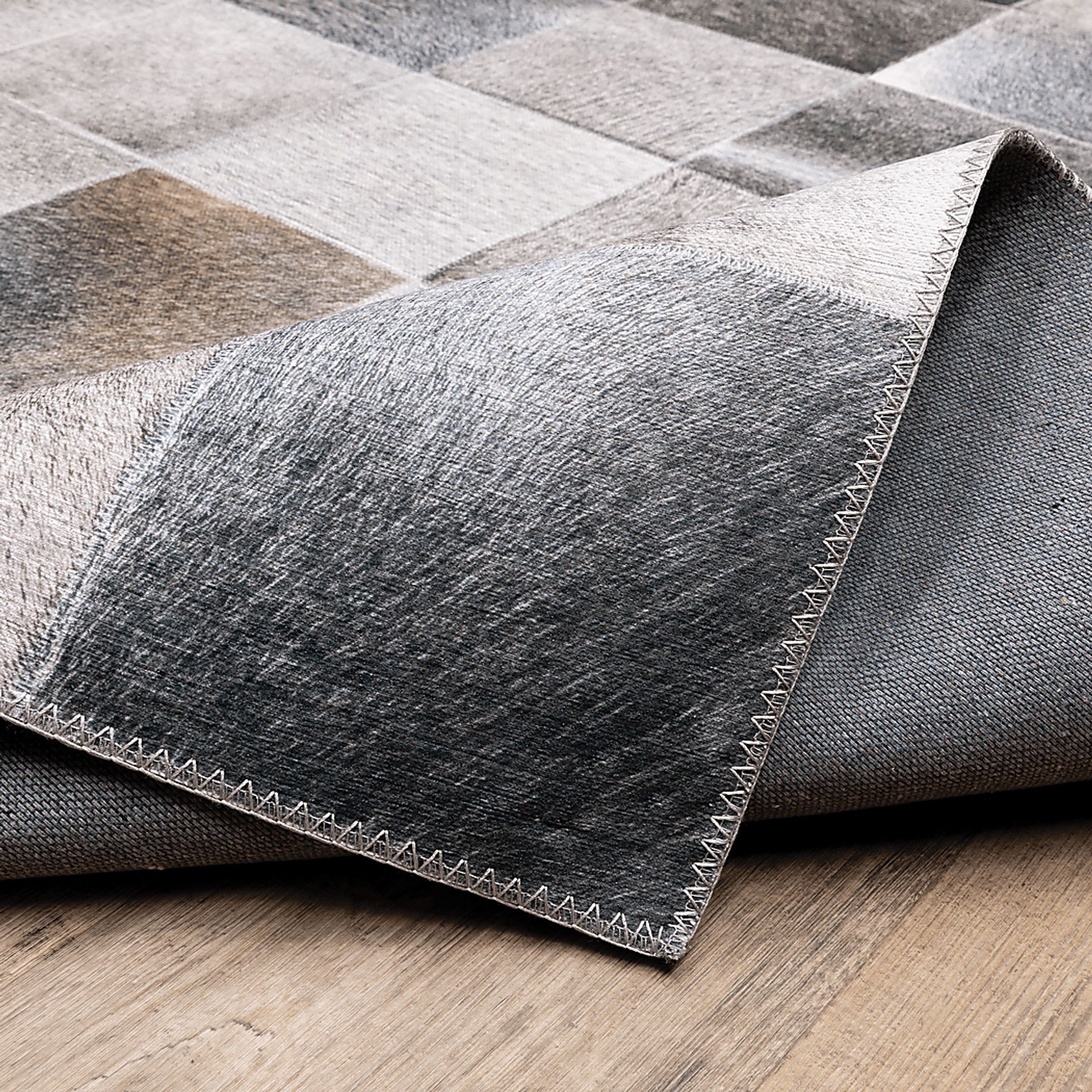 Blaisdell Gray 5' x 7' Rug - Image 8