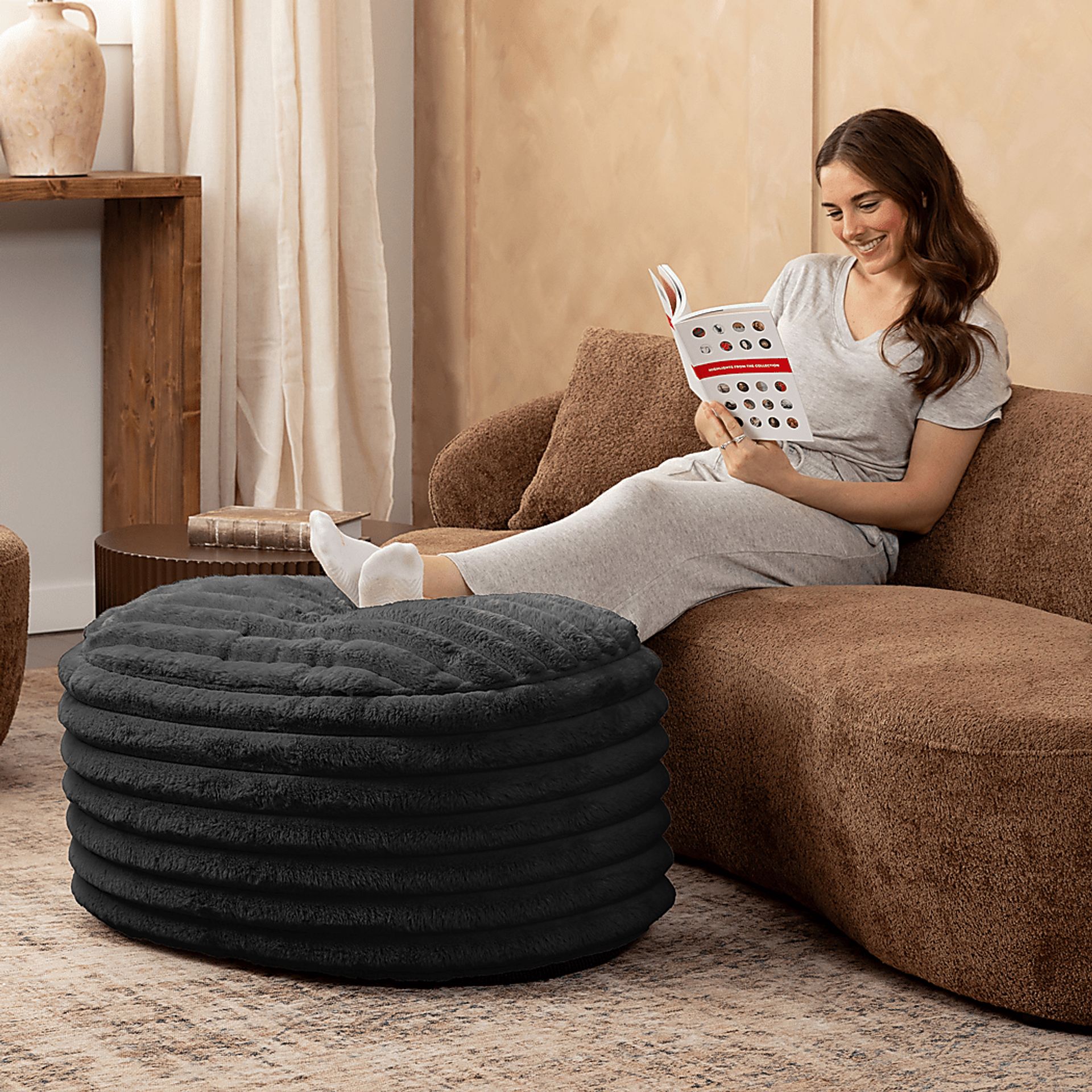 Blossi Black Large Pouf - Image 3