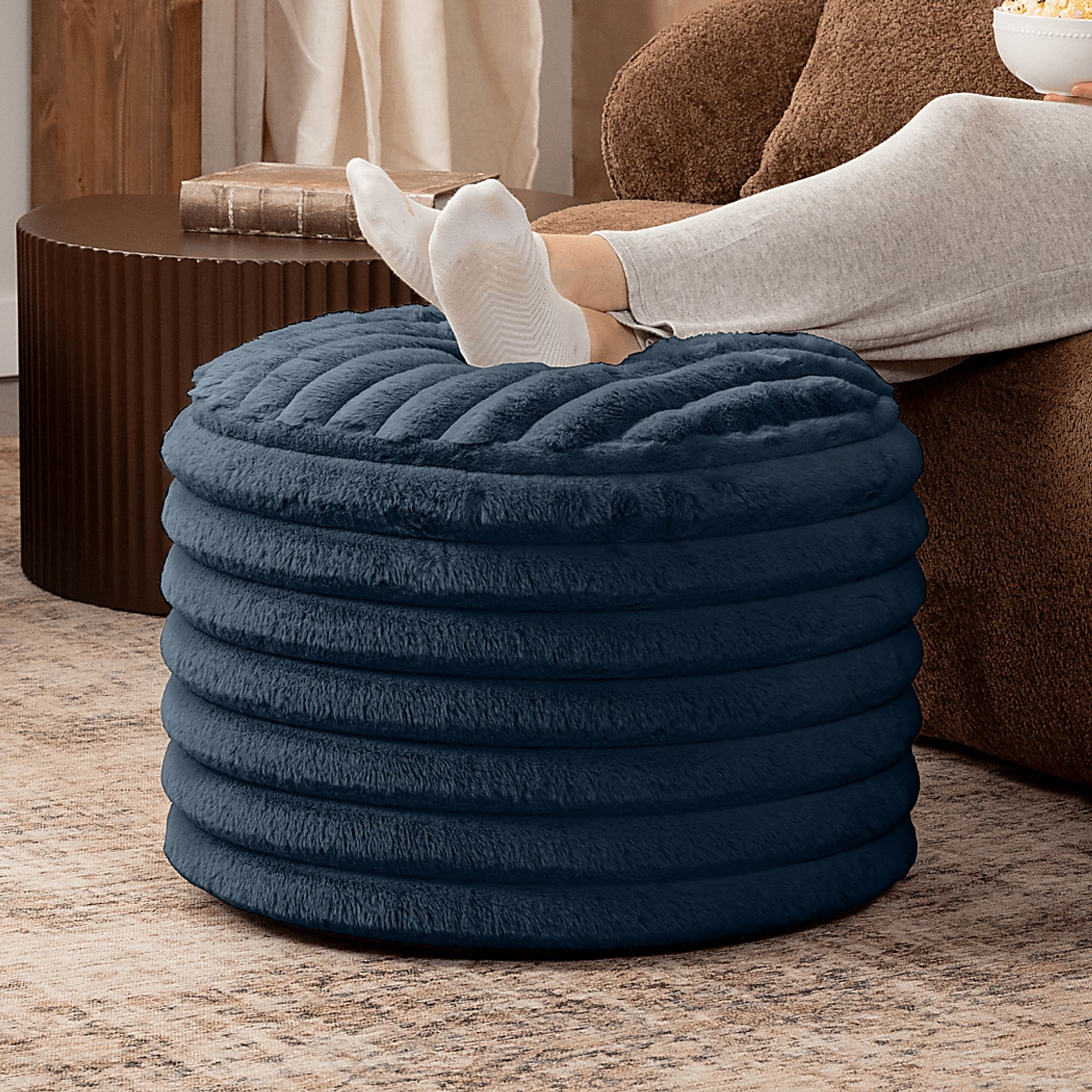 Blossi Blue Pouf - Image 3