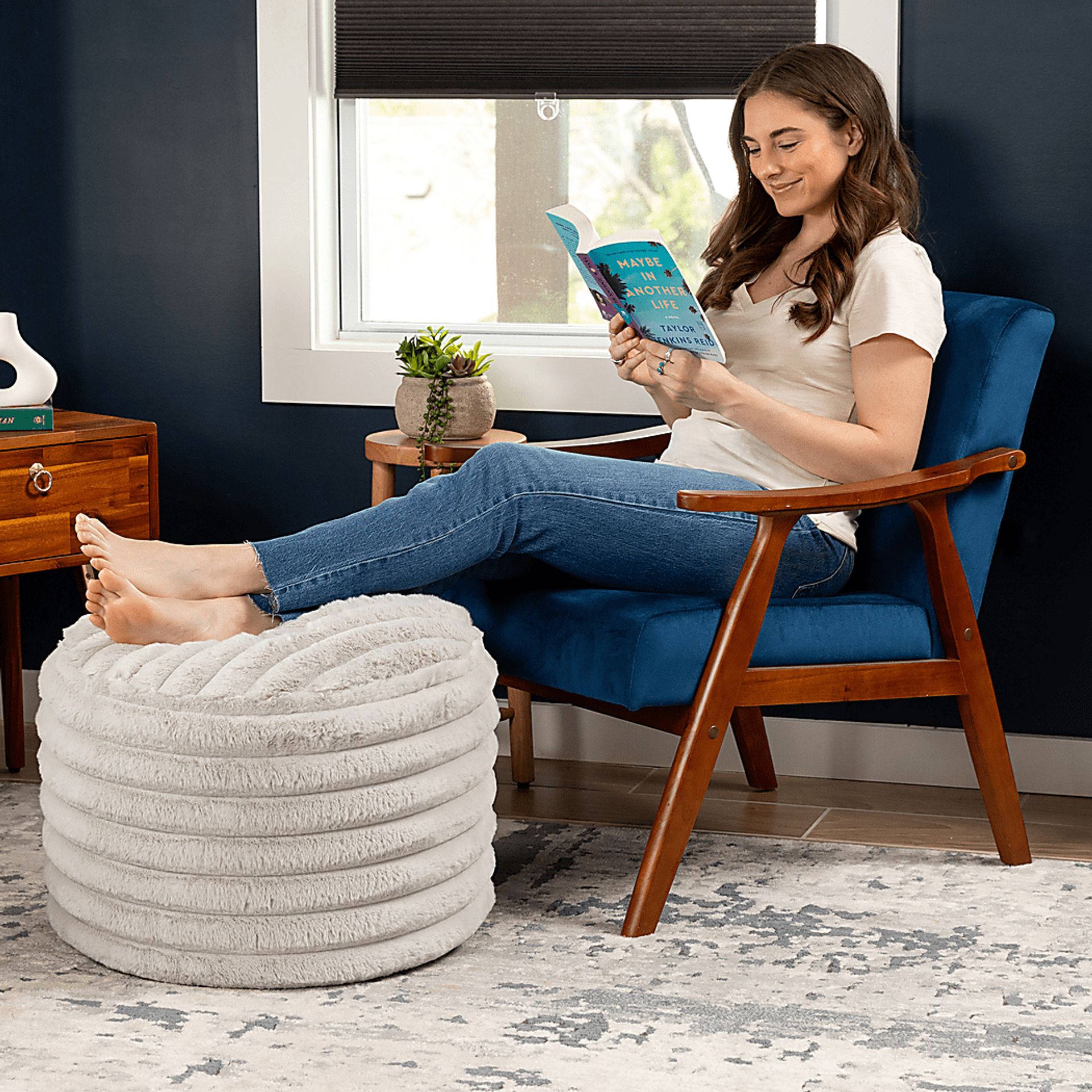 Blossi Gray Pouf - Image 6