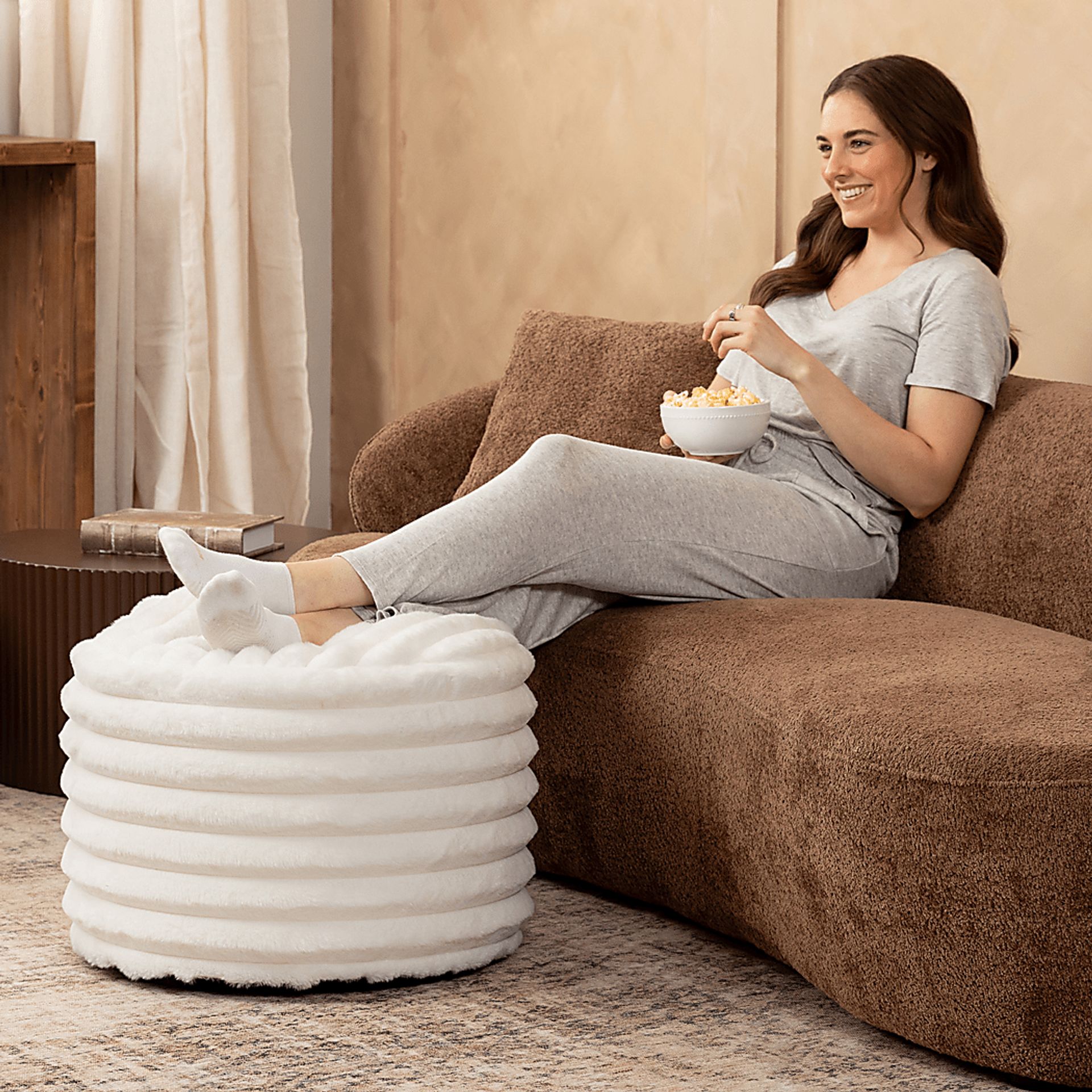 Blossi Ivory Pouf - Image 4