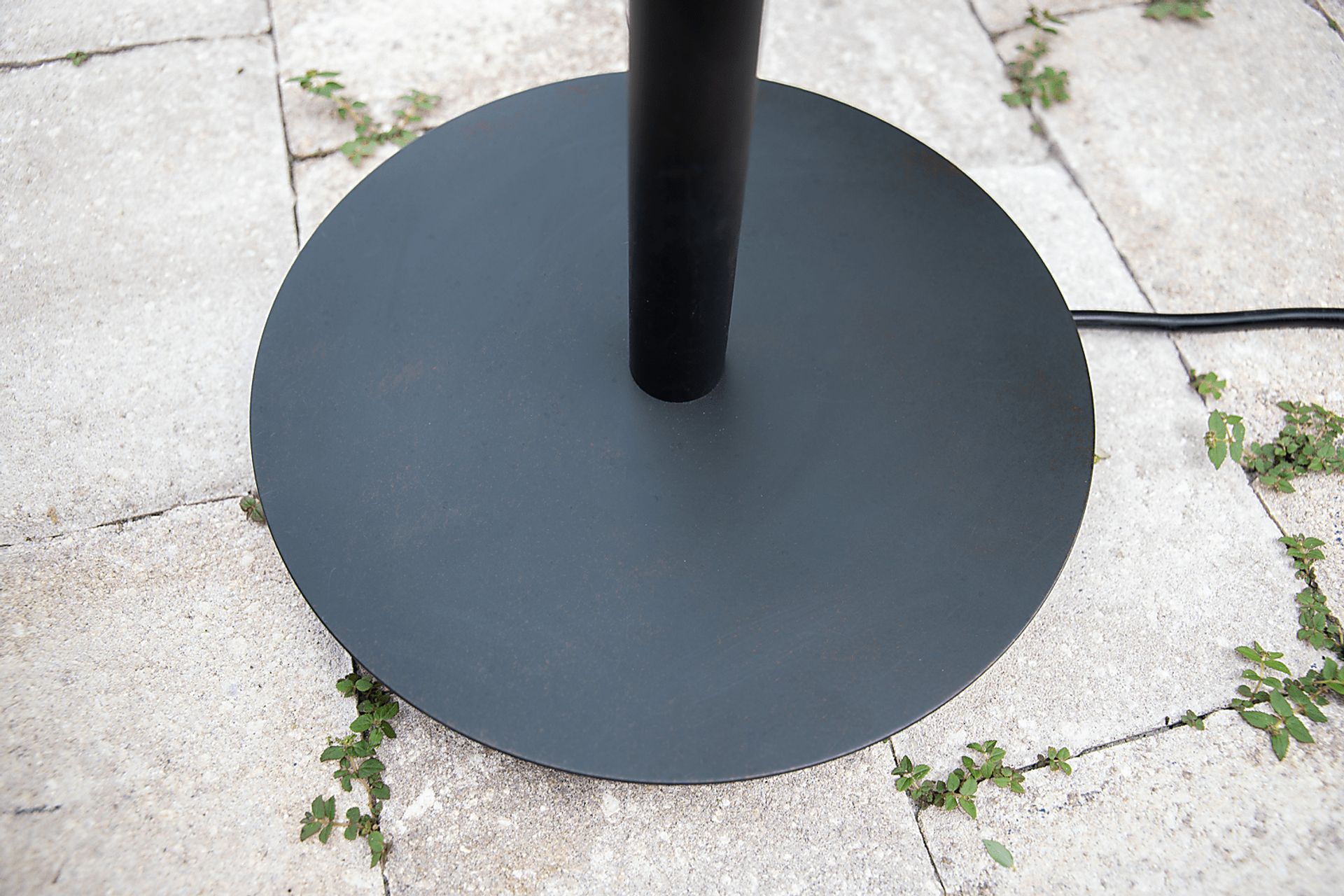 Blounts Creek Brown Outdoor Floor Lamp - Image 10