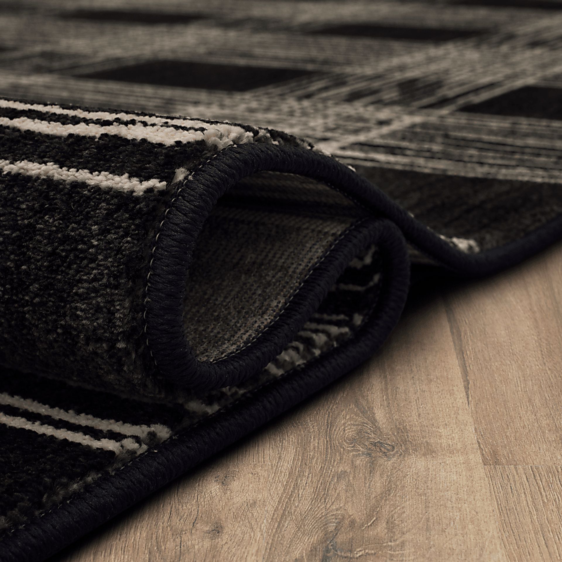 Bobby Berk Fontana Lane Black 5'3 x 7'10 Rug - Image 8
