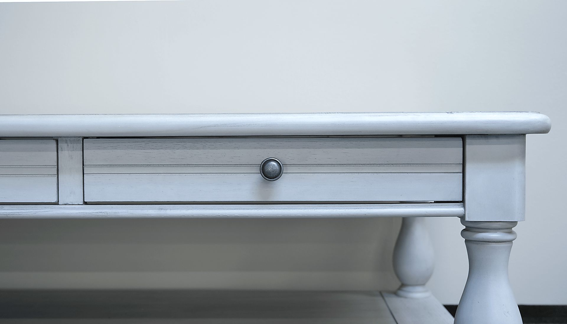 Boher Gray Cocktail Table - Image 3