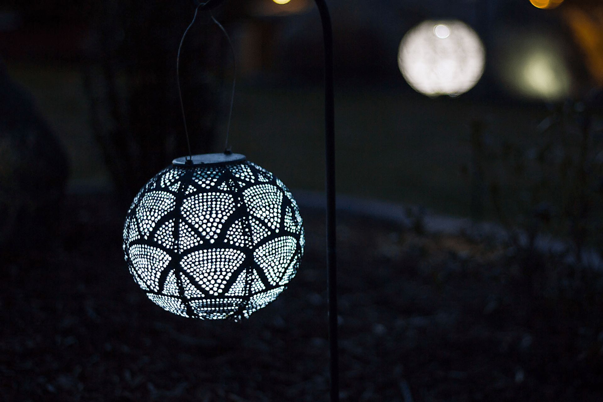 Bombora Ink Outdoor Solar Lantern - Image 2