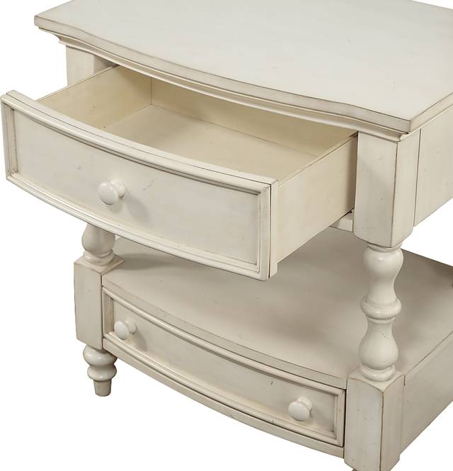 Bonisee White End Table - Thumbnail - Image 3