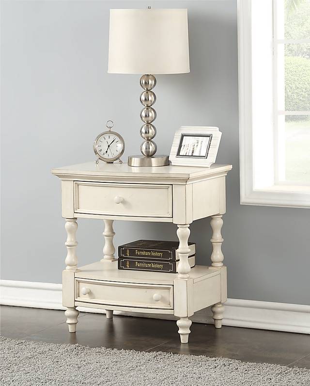 Bonisee White End Table - Thumbnail - Image 6
