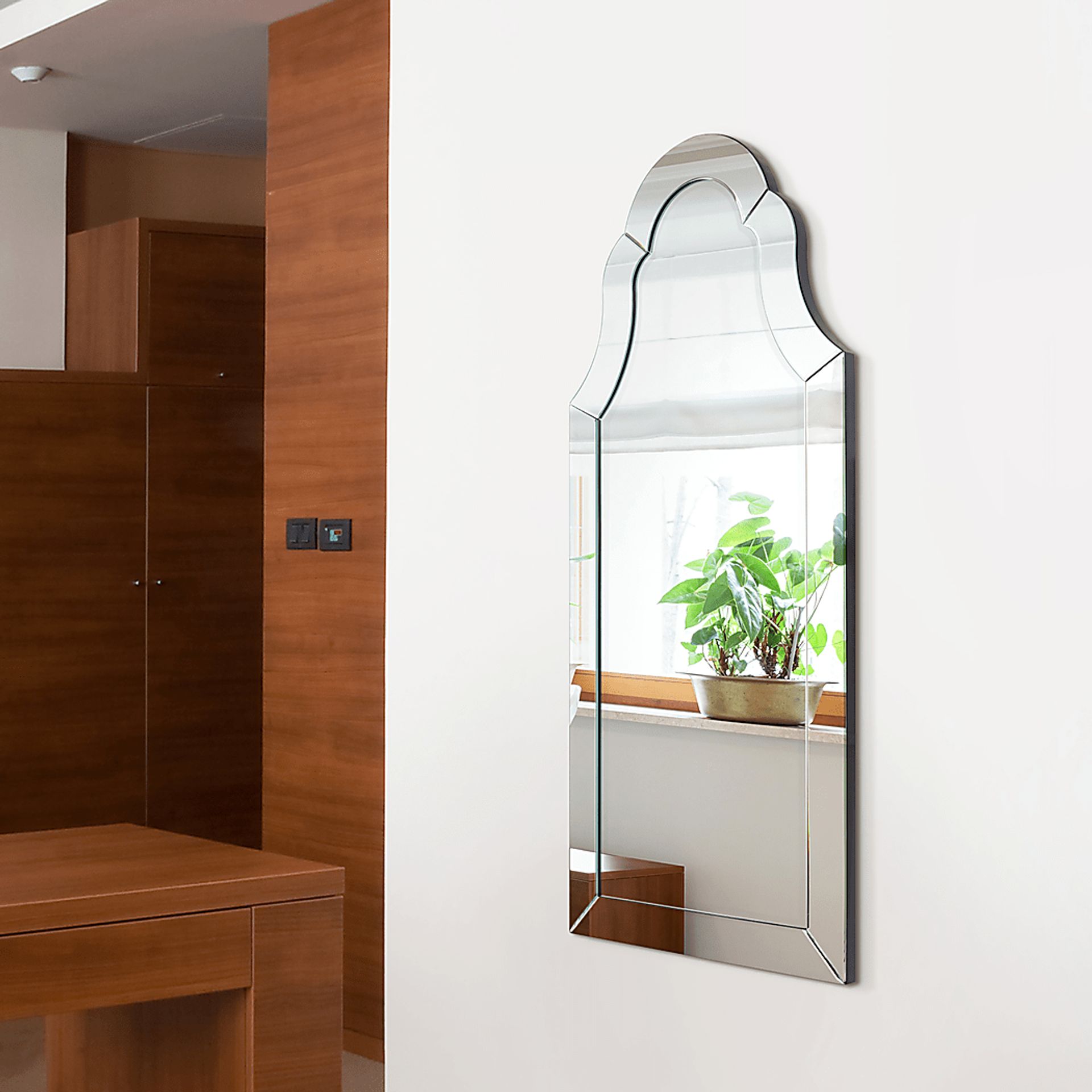 Bowsher Translucent Mirror - Image 4