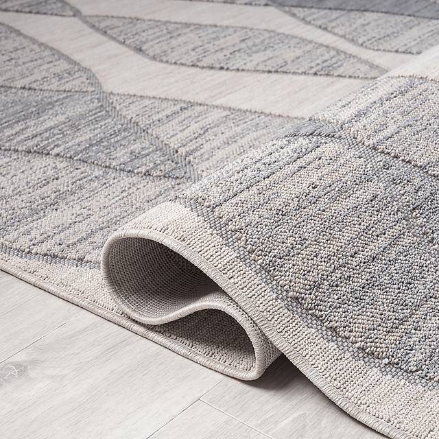 Boyale Blue 5' x 7' Indoor/Outdoor Rug - Thumbnail - Image 3