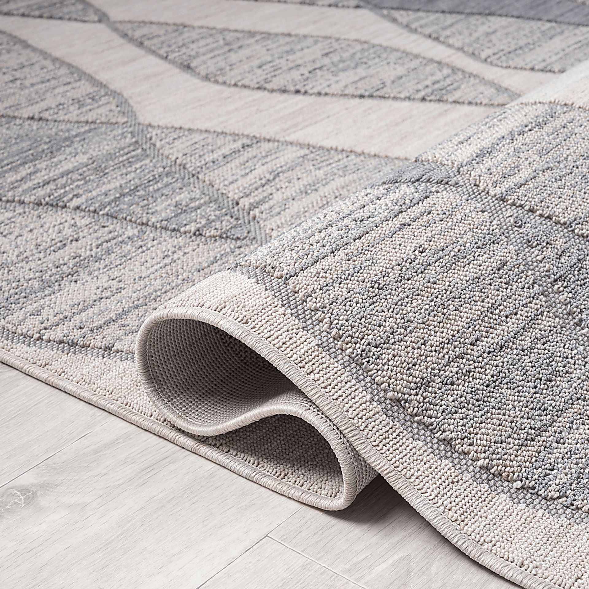 Boyale Blue 5' x 7' Indoor/Outdoor Rug - Image 3