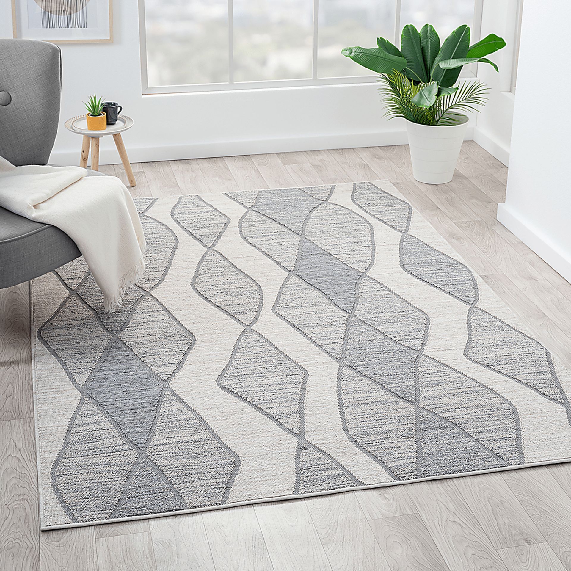 Boyale Blue 7'10 x 9'10 Indoor/Outdoor Rug - Image 2