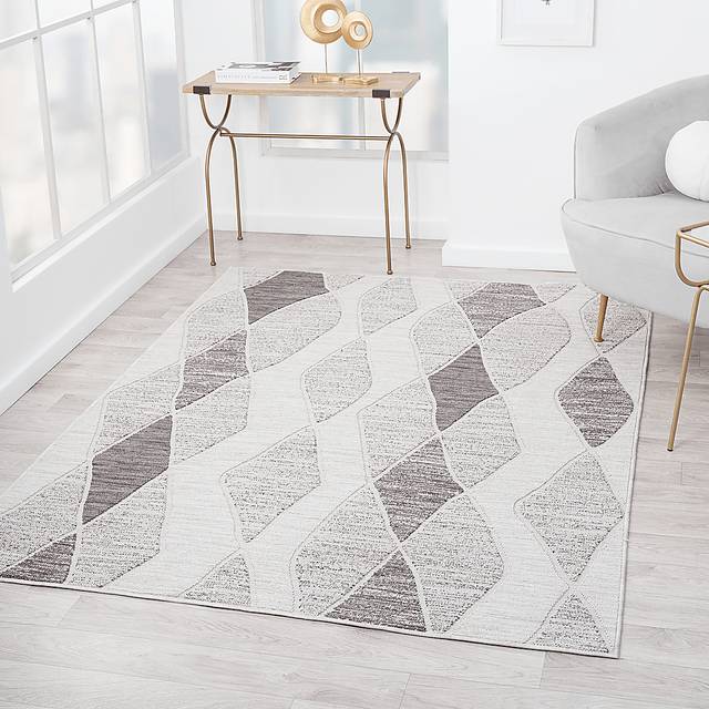 Boyale Gray 5' x 7' Indoor/Outdoor Rug - Thumbnail - Image 2