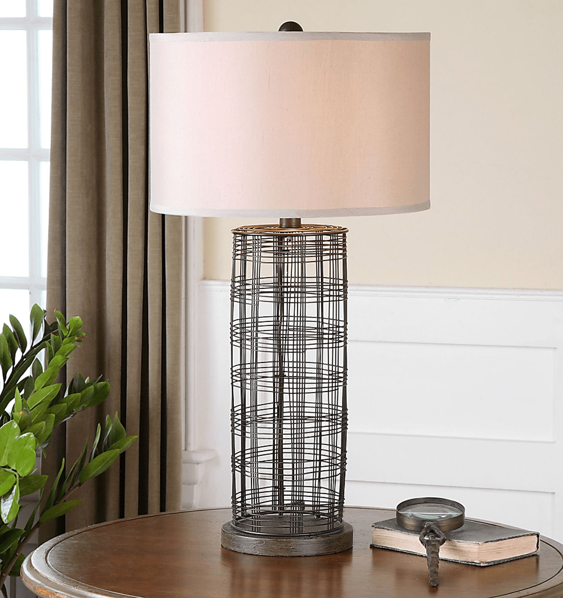 Boyington Bronze Lamp - Image 2
