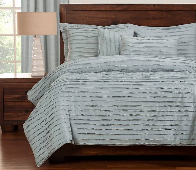 Boyton Nights Blue 6 Pc Queen Duvet Set - Thumbnail - Image 1