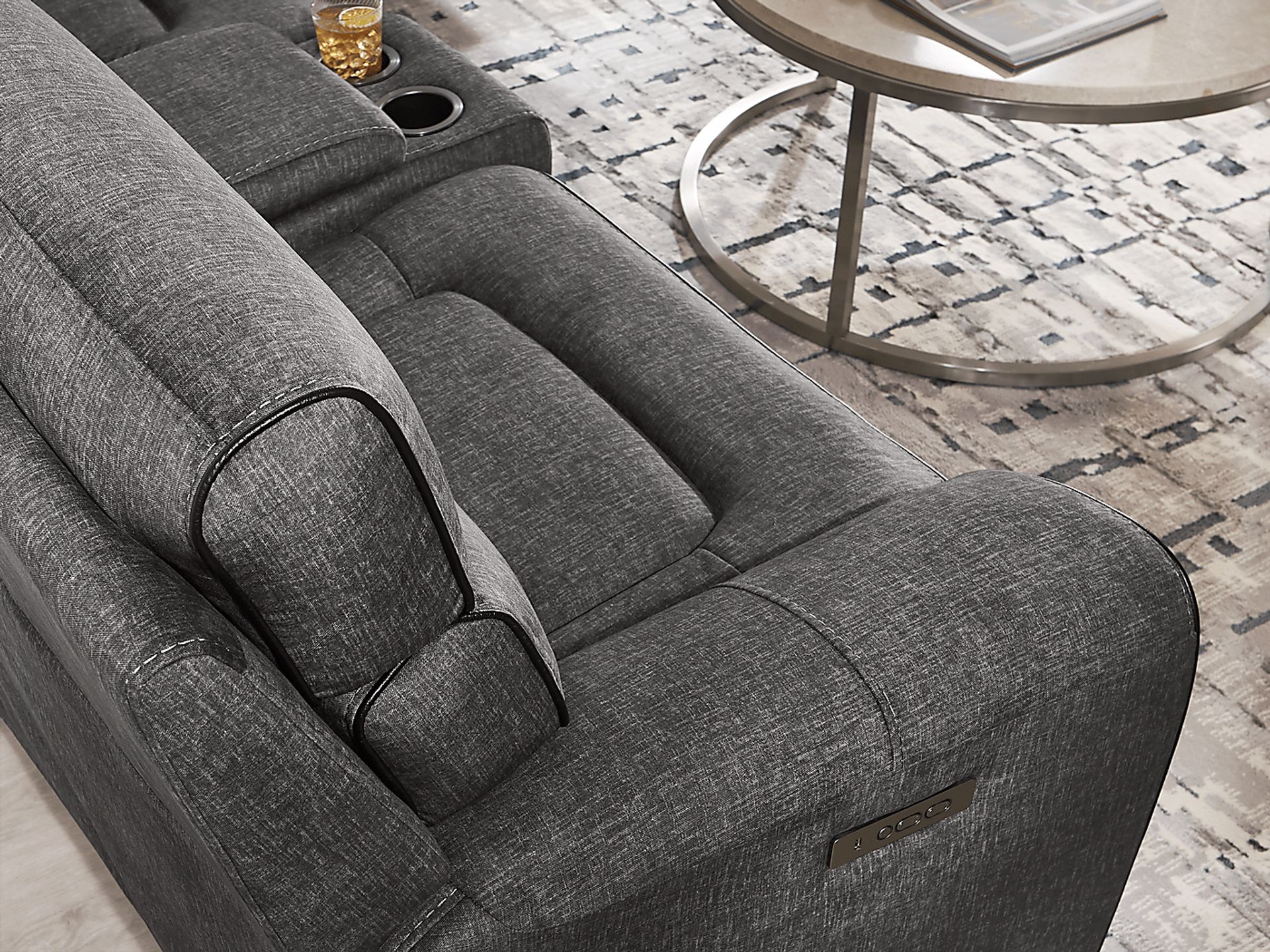 Bradshaw Place Dark Gray 7 Pc Dual Power Reclining Sectional - Image 5