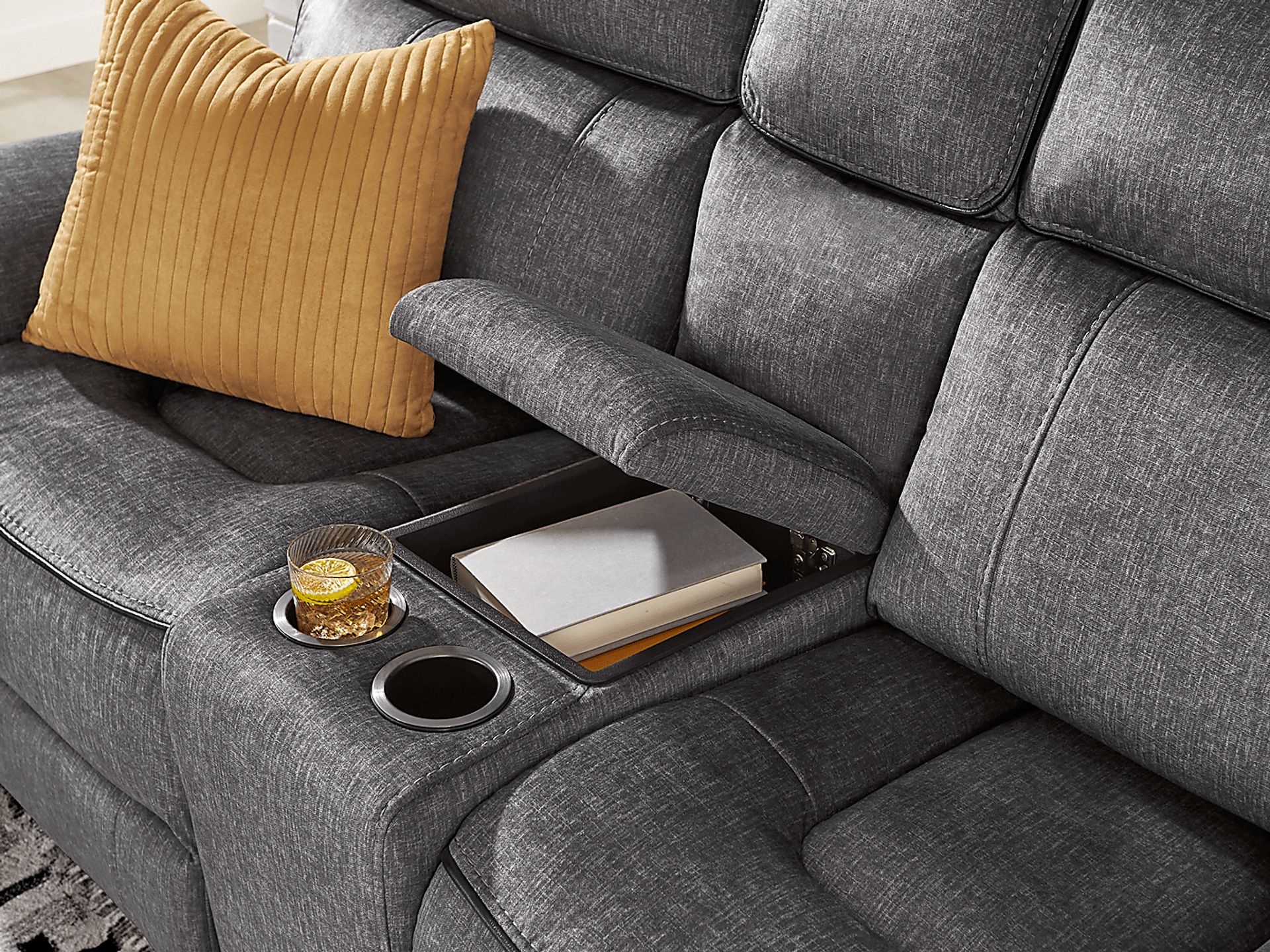 Bradshaw Place Dark Gray 7 Pc Reclining Sectional - Image 5