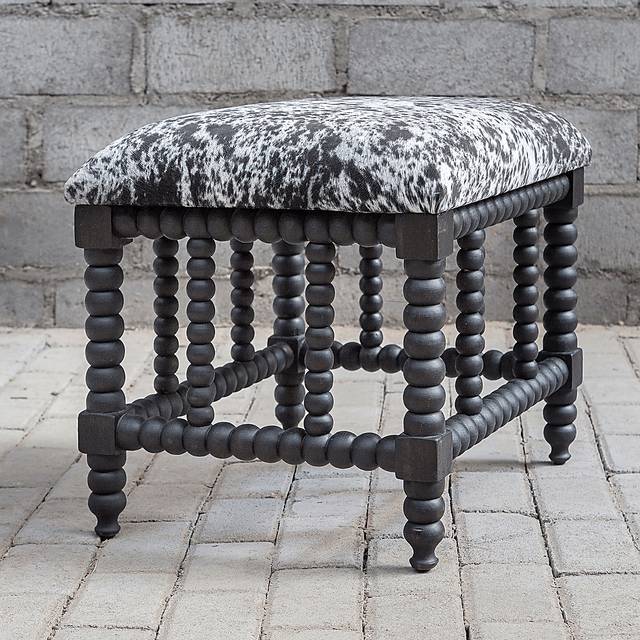Bradstone Black Accent Bench - Thumbnail - Image 2