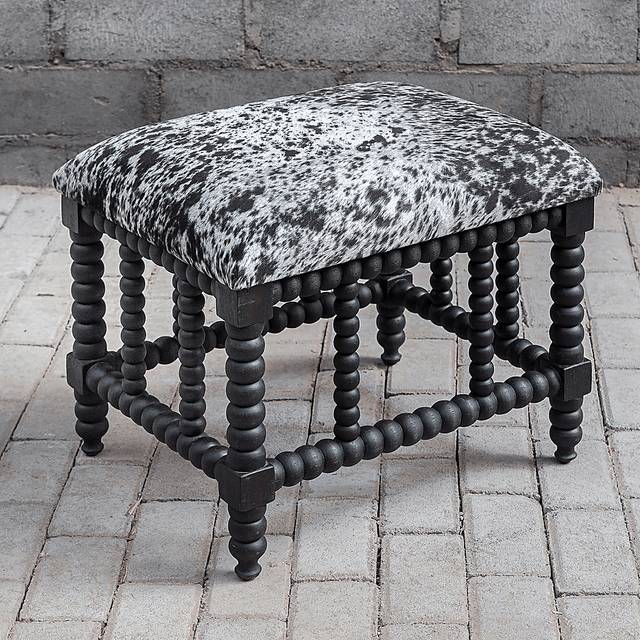 Bradstone Black Accent Bench - Thumbnail - Image 6