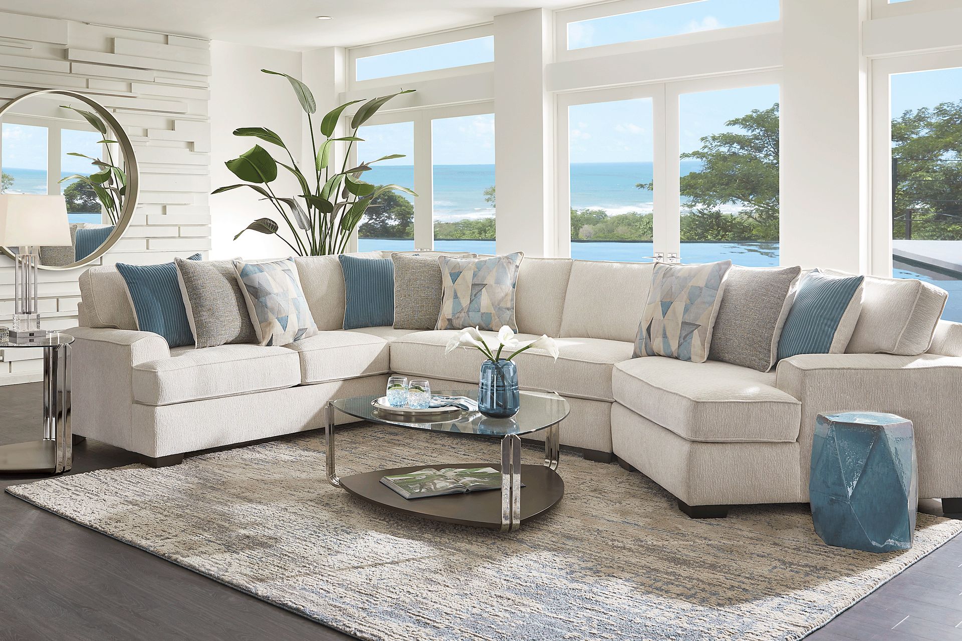 Bramfield White 6 Pc Sectional Living Room - Image 1