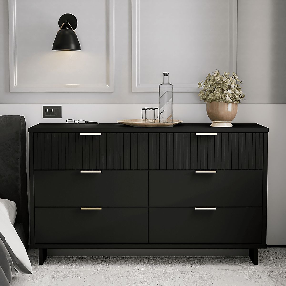 Bremmer IV Black Dresser | Rooms to Go