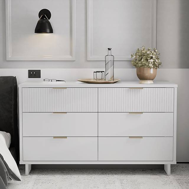 Bremmer IV White Dresser - Thumbnail - Image 2