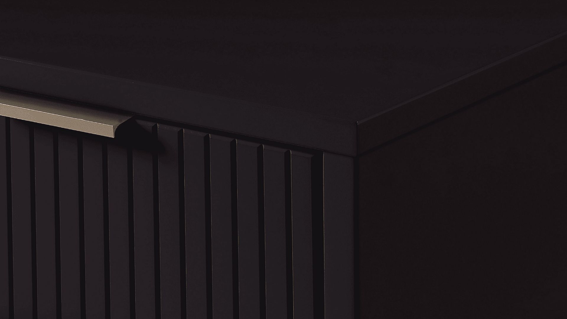 Bremmer V Black Nightstand - Image 9