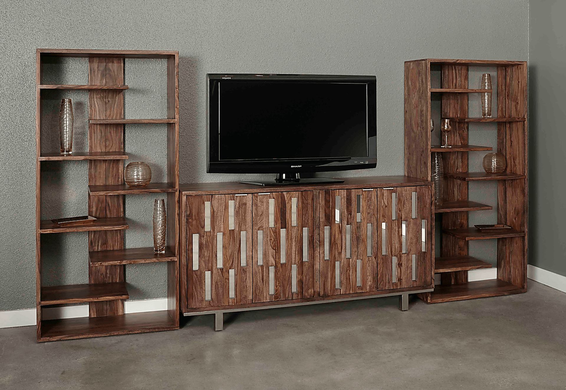 Bresslyn Brown Bookcase - Image 7